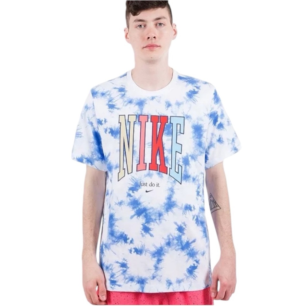 Nike Blue Tie Dye World Peace Graphic T-Shirt Size Medium